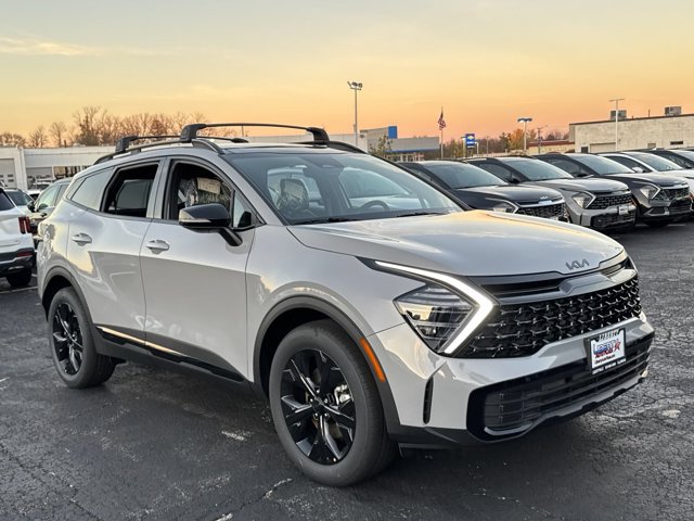New 2025 Kia Sportage X-Line w/ Premium Package AWD/4WD image 2