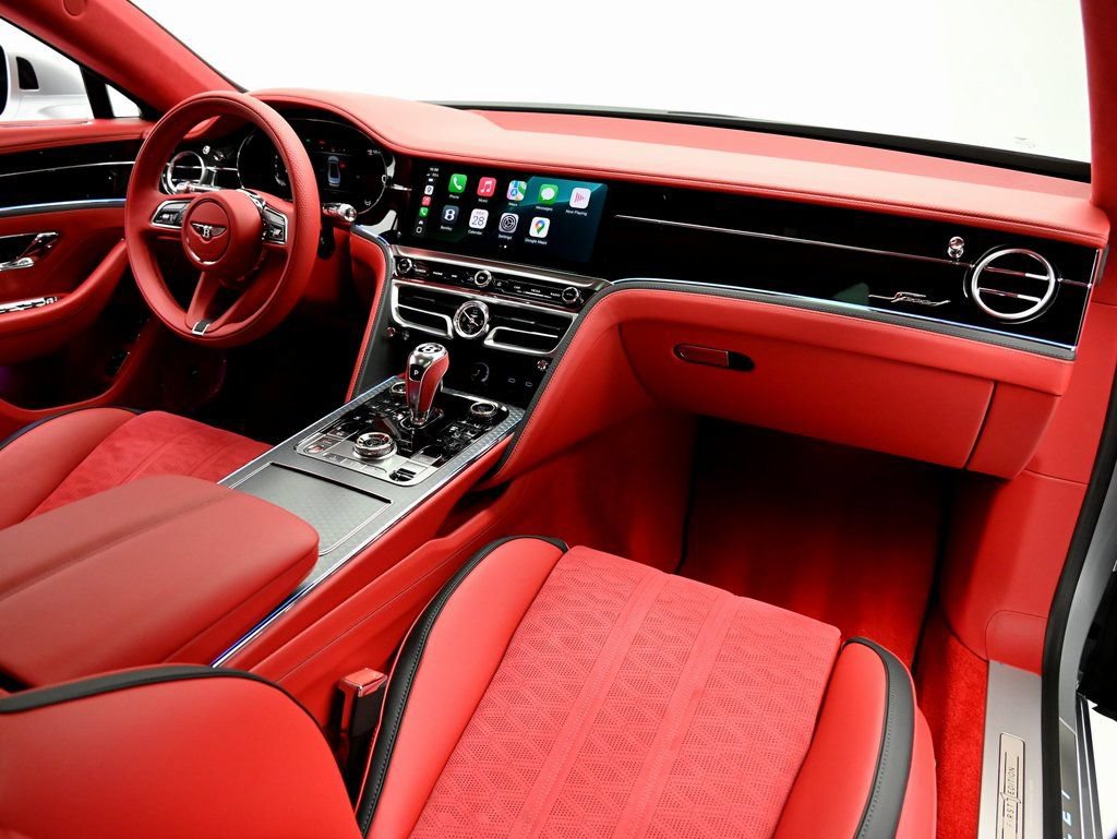 Used 2025 Bentley Flying Spur Plug-In Hybrid AWD/4WD image 12