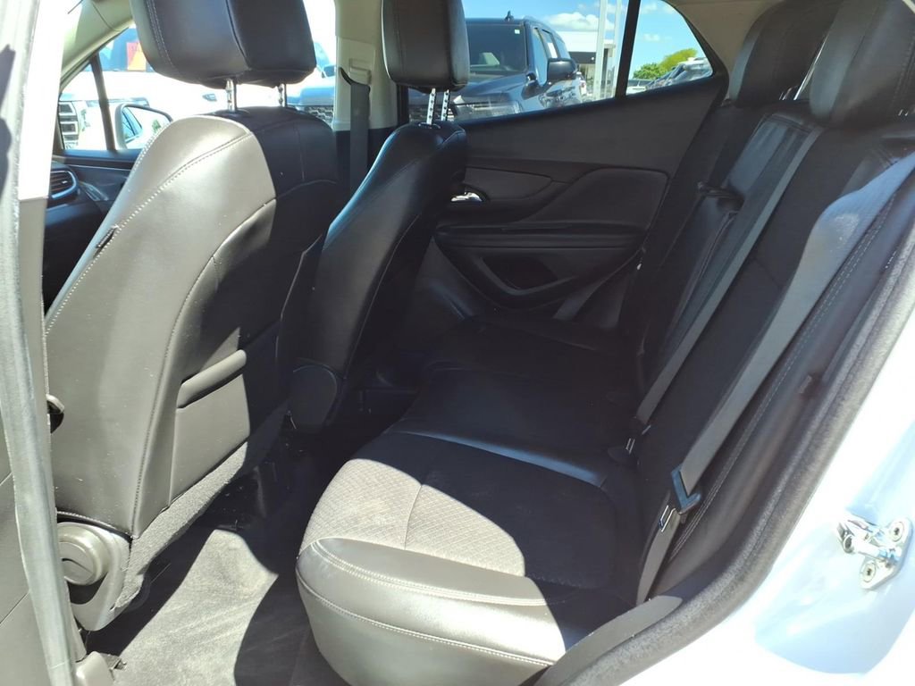 Used 2022 Buick Encore Preferred w/ Safety Package AWD/4WD image 9