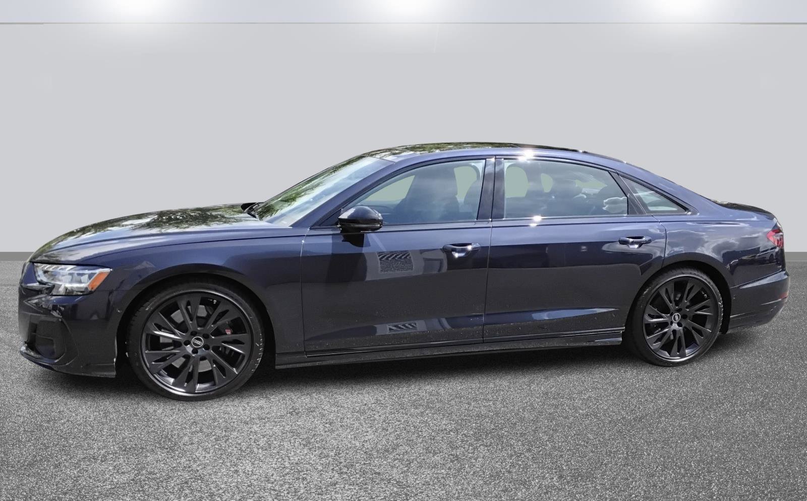 New 2025 Audi S8 image 3