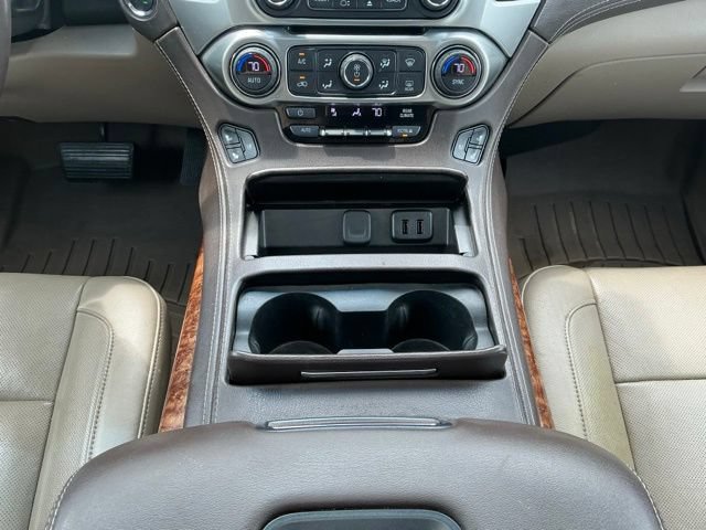 Used 2017 Chevrolet Suburban Premier AWD/4WD image 27