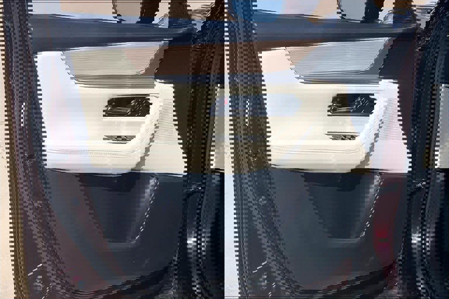 Used 2024 MAZDA CX-90 3.3 Turbo S w/ Premium Package image 22