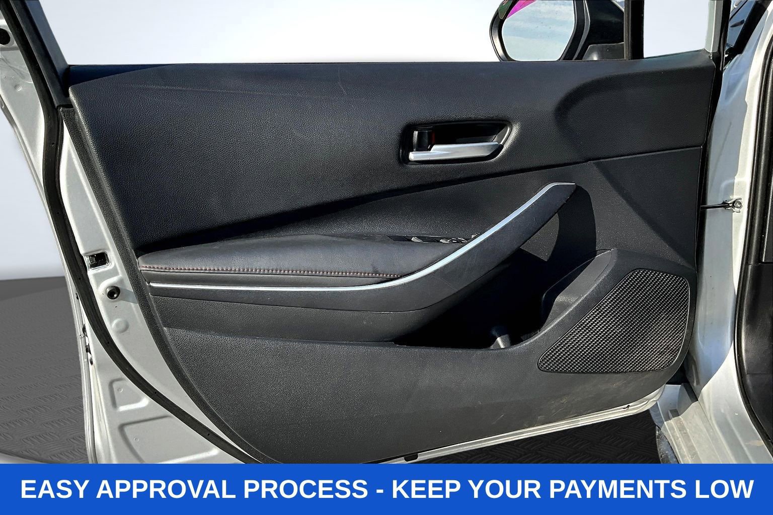 Used 2023 Toyota Corolla SE FWD image 23