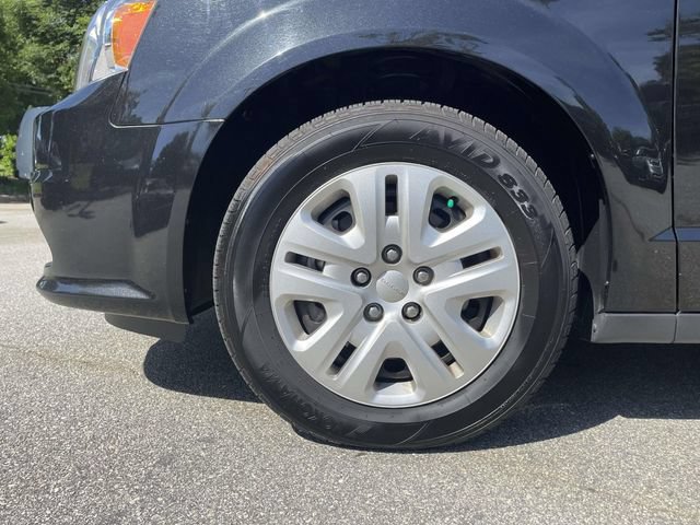 Used 2016 Dodge Grand Caravan SE w/ Quick Order Package 29E SE FWD image 9