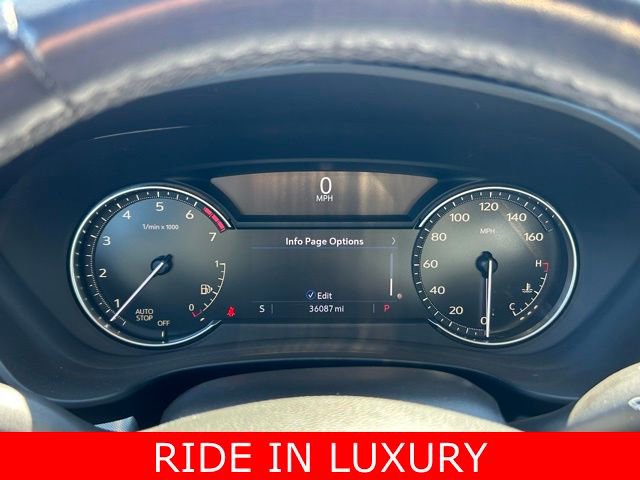 Used 2023 Cadillac XT4 Premium Luxury image 18