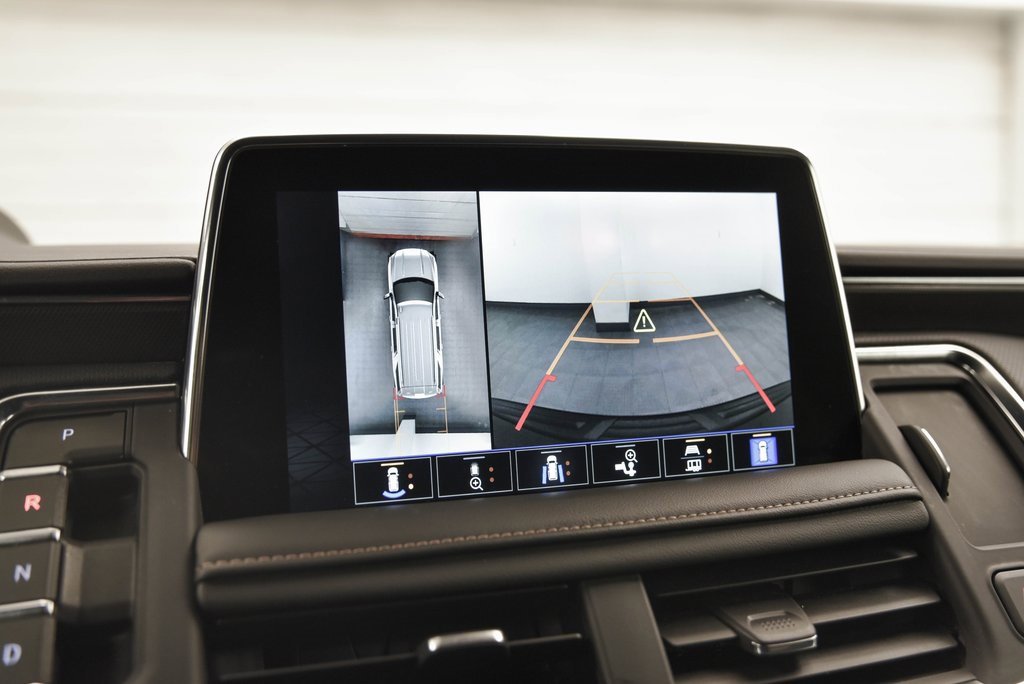 Used 2023 GMC Yukon XL AT4 image 20