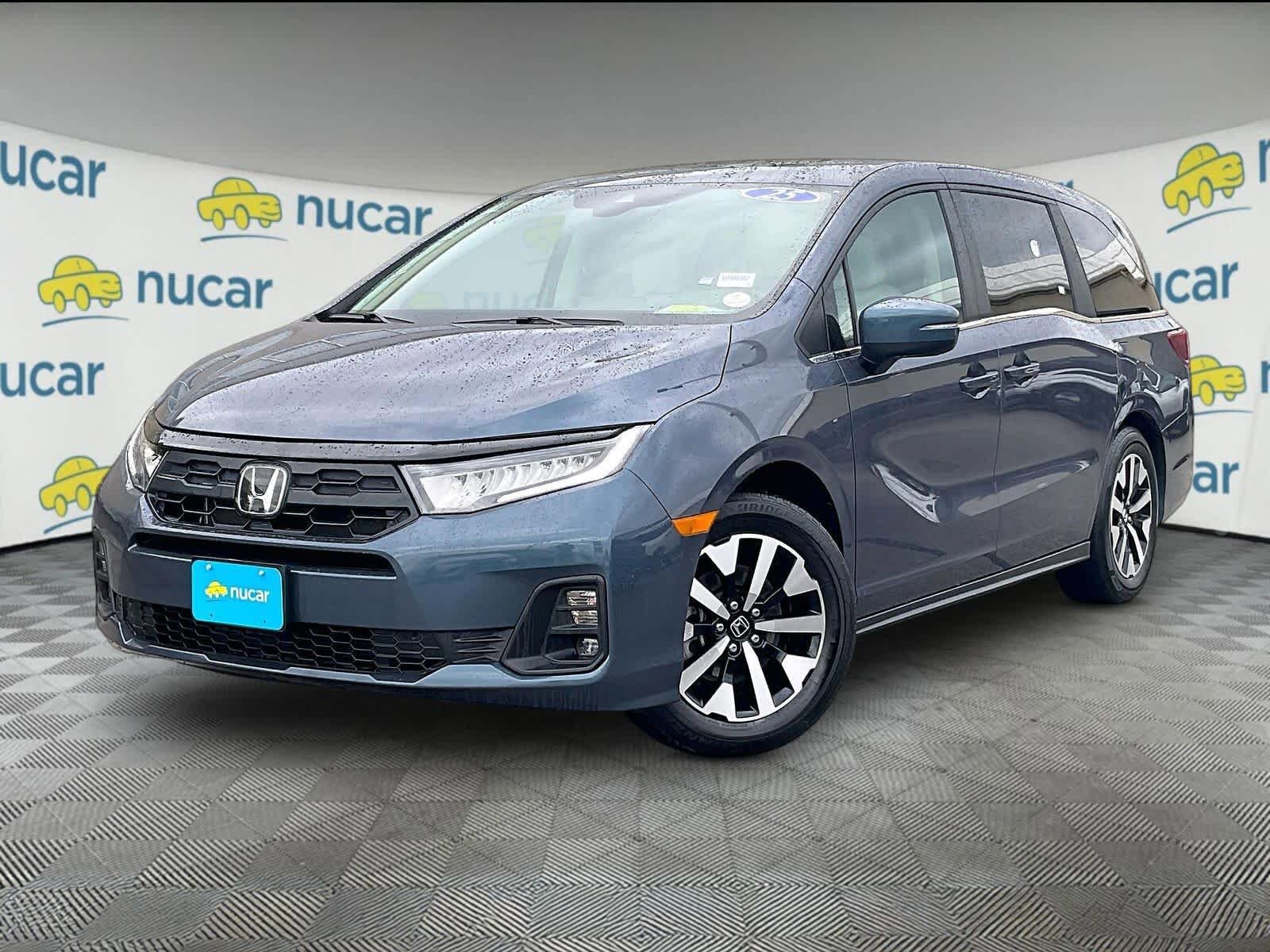 Used 2025 Honda Odyssey EX-L image 3