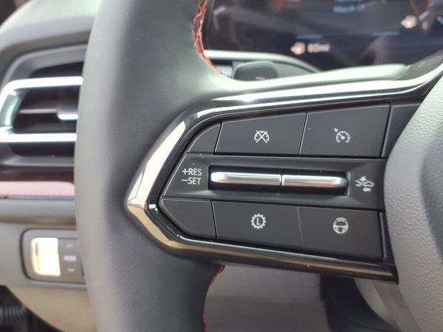 New 2026 Chevrolet Traverse RS image 11