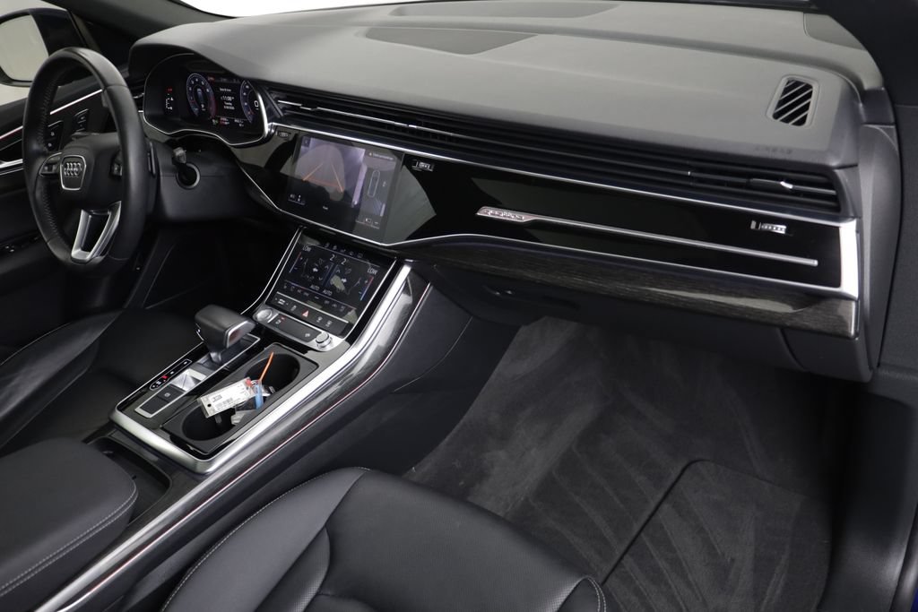 Used 2019 Audi Q8 Premium Plus w/ Premium Plus AWD/4WD image 20