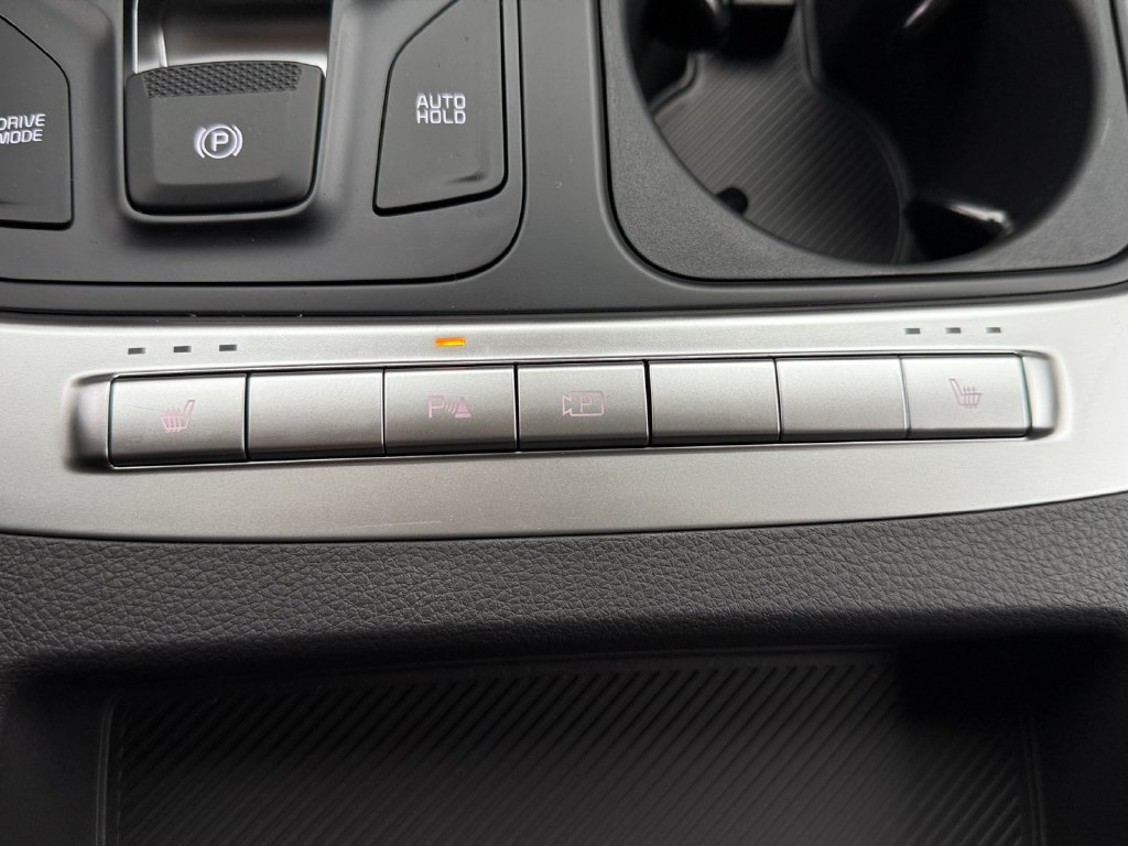New 2026 Kia Carnival FWD image 21