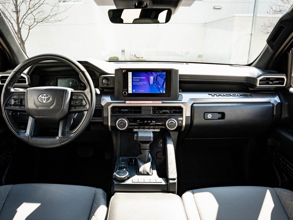 Used 2025 Toyota Tacoma SR5 image 30