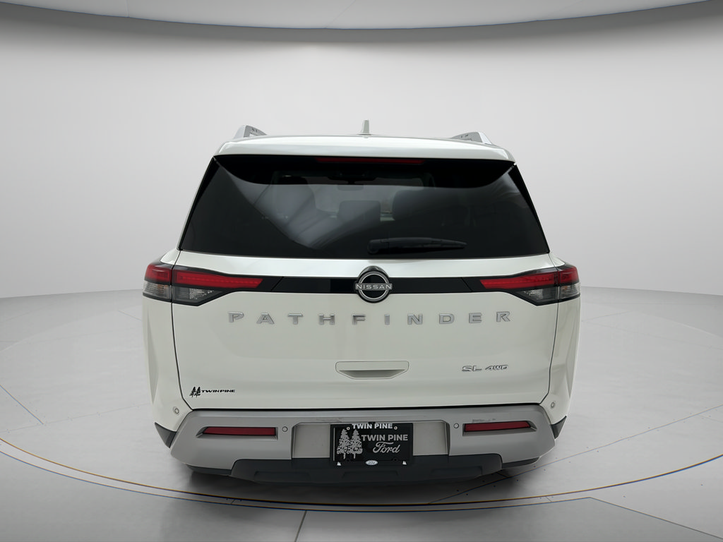 Used 2024 Nissan Pathfinder SL AWD/4WD image 7