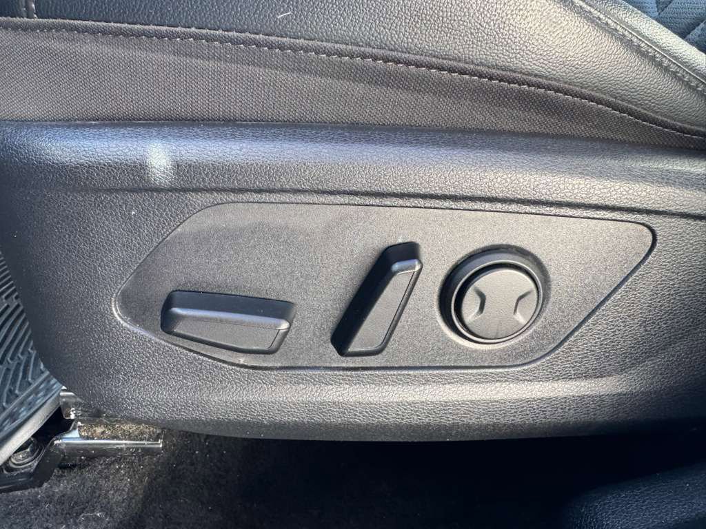 Used 2024 Kia Sportage X-Line w/ X-Line Premium Package image 40