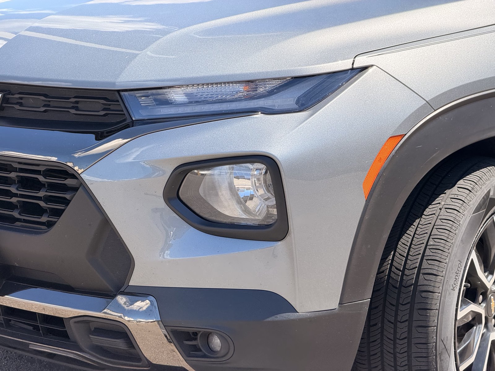 Used 2023 Chevrolet TrailBlazer ACTIV w/ Sun and Liftgate Package FWD image 8