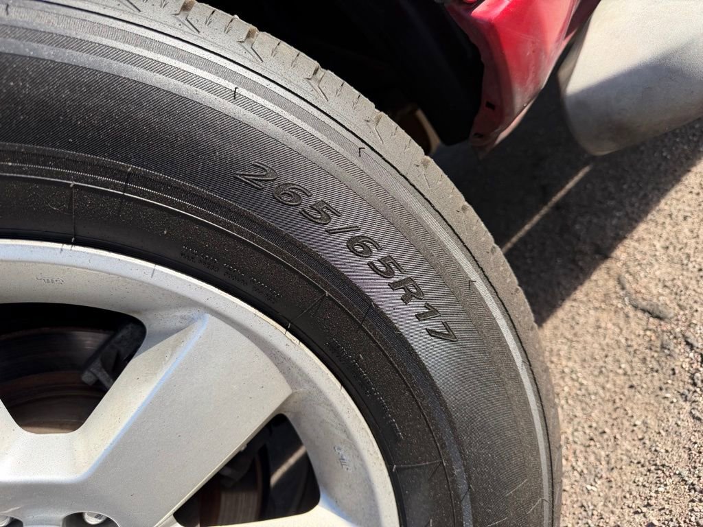 Used 2011 Nissan Pathfinder SV image 12