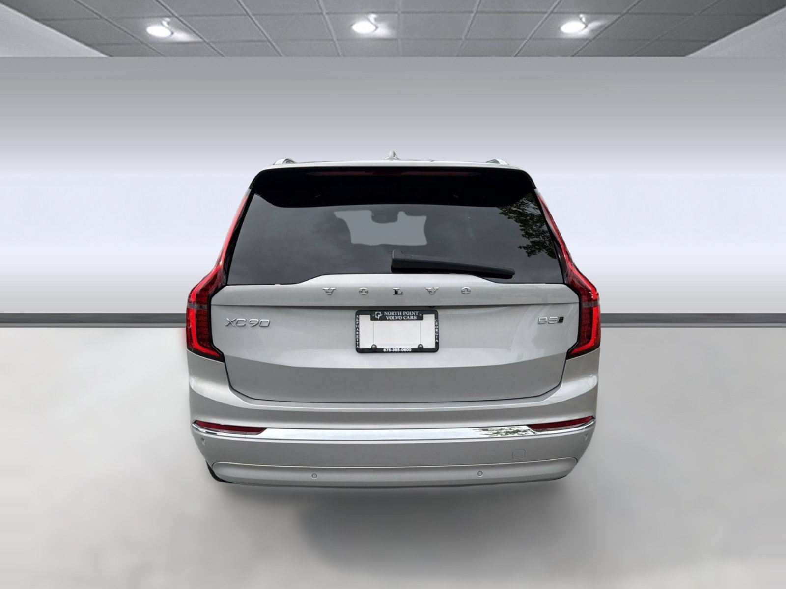 Certified 2025 Volvo XC90 B5 Plus AWD/4WD image 10
