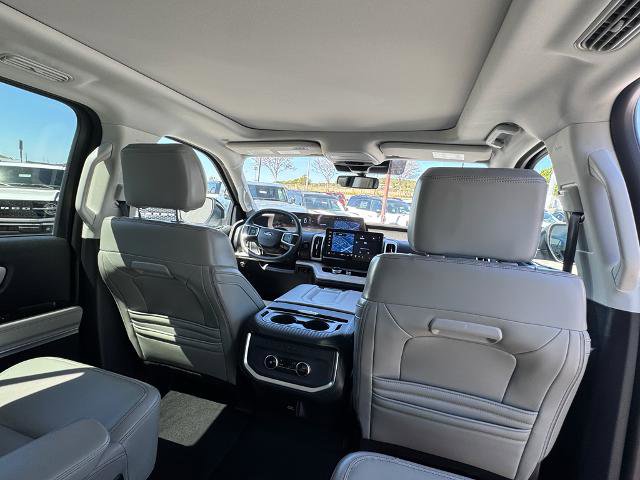 Certified 2025 Ford Expedition Active AWD/4WD image 28