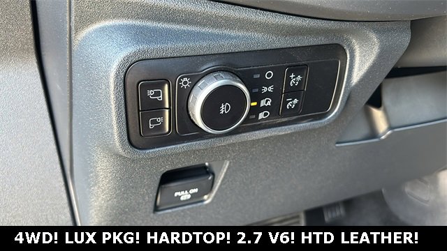 New 2025 Ford Bronco Badlands image 28