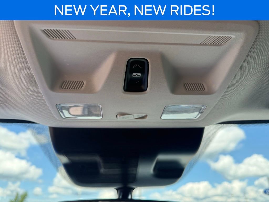 New 2025 Ford Maverick Lobo image 32