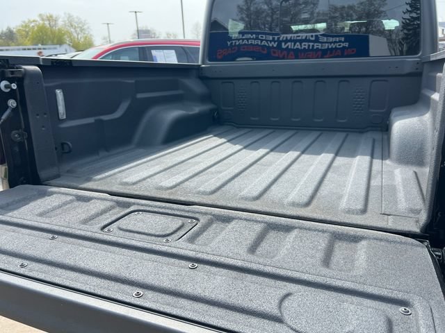 Used 2023 Jeep Gladiator Sport AWD/4WD image 10