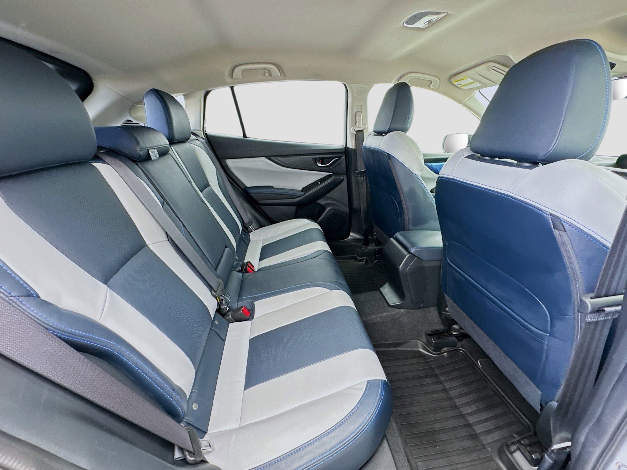 Used 2022 Subaru Crosstrek Hybrid w/ Popular Package #4A image 17