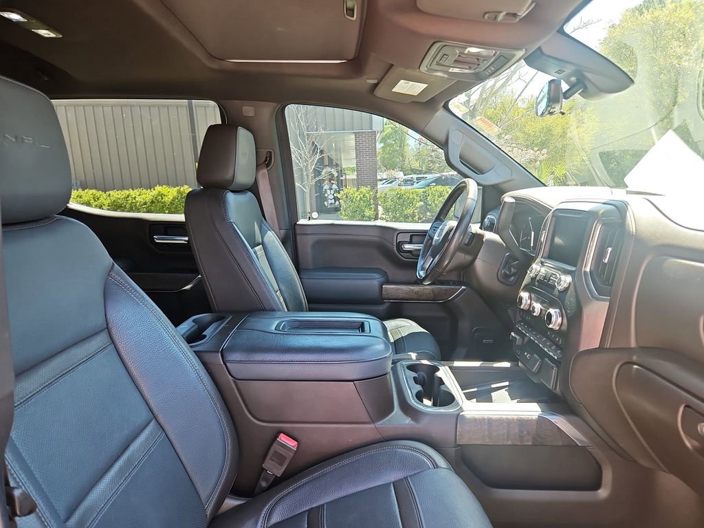 Used 2021 GMC Sierra 1500 Denali w/ Denali Ultimate Package image 8