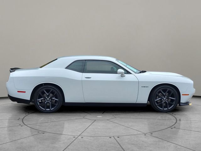 Certified 2022 Dodge Challenger R/T w/ Blacktop Package image 13