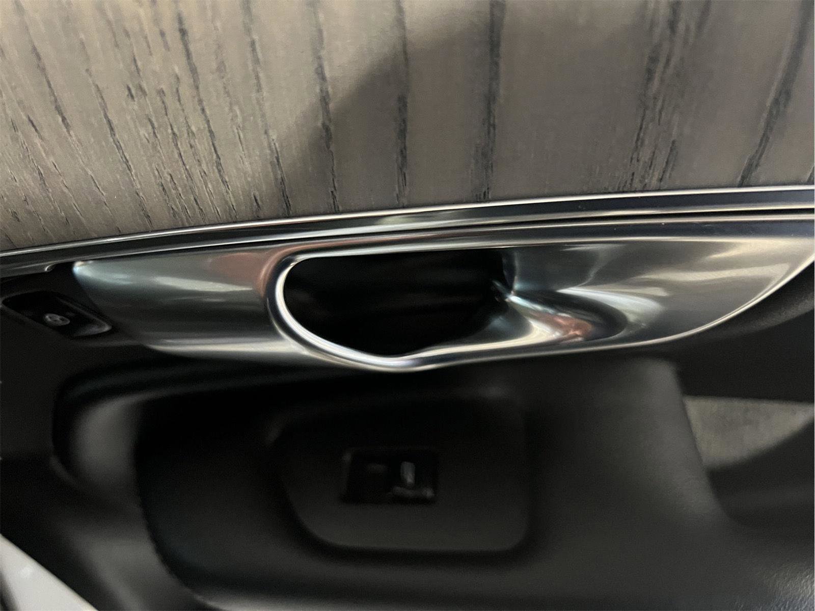 Used 2021 Volvo XC90 T6 Inscription image 15