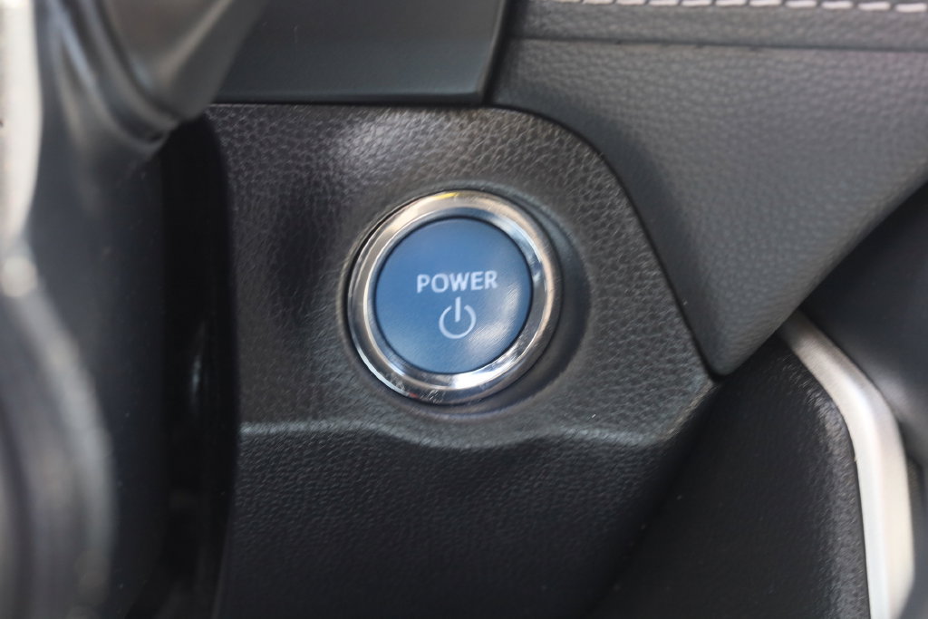 Used 2021 Toyota RAV4 XLE w/ Convenience Package AWD/4WD image 11