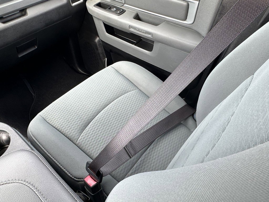 Used 2015 RAM 1500 Classic SLT image 15