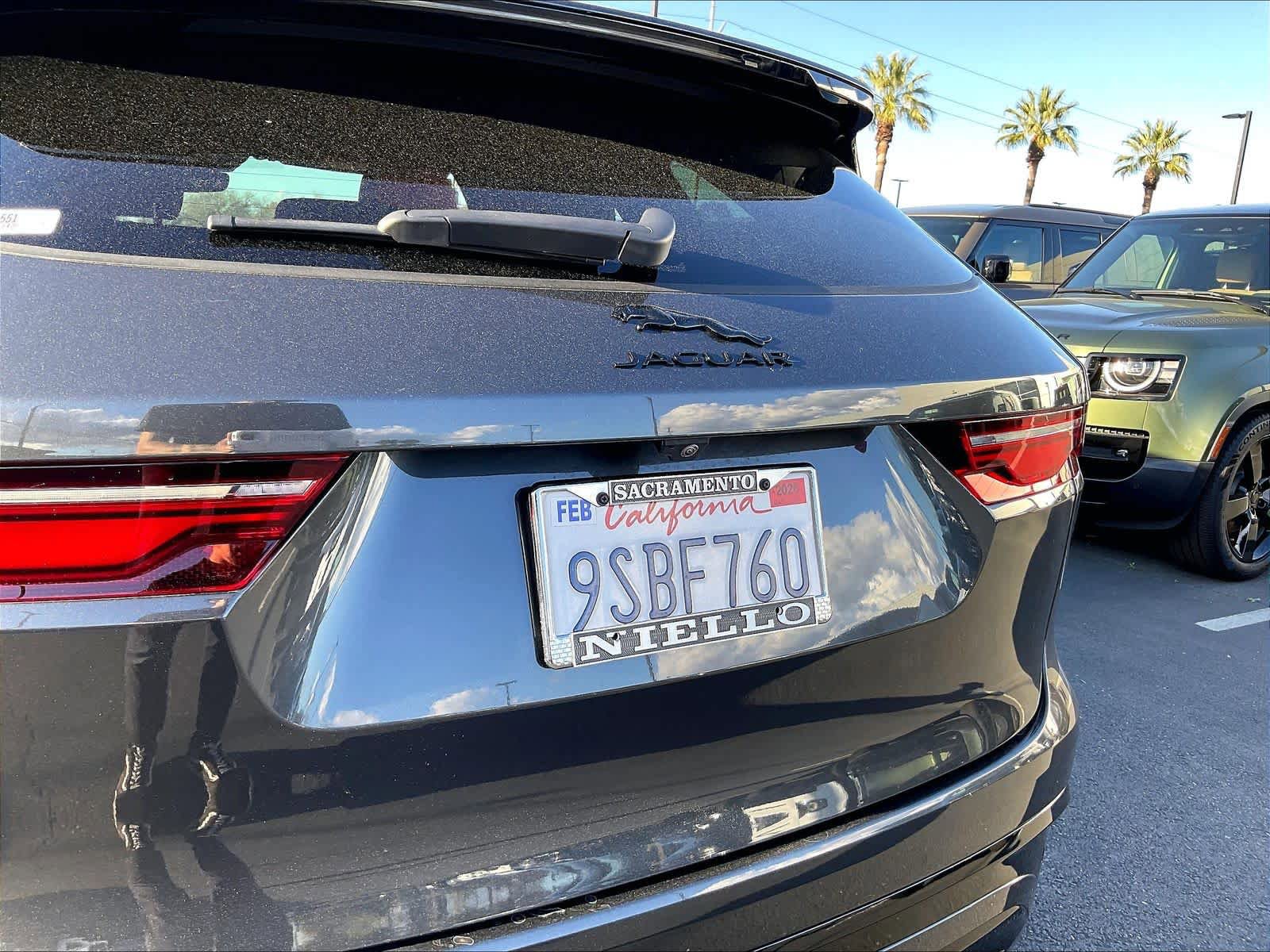 Used 2025 Jaguar F-PACE R-Dynamic S image 9