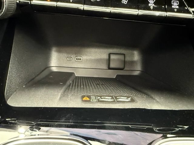 New 2026 Chevrolet Traverse RS AWD/4WD image 41