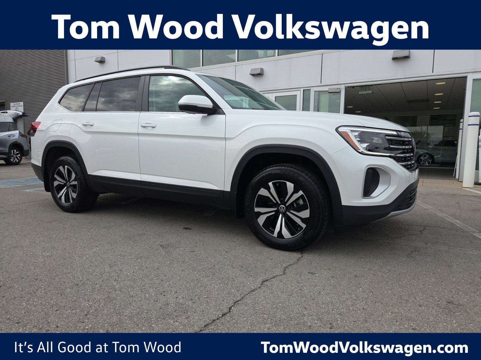 Certified 2026 Volkswagen Atlas SE AWD/4WD image 1