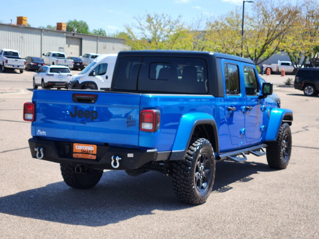 Certified 2023 Jeep Gladiator Willys AWD/4WD image 3