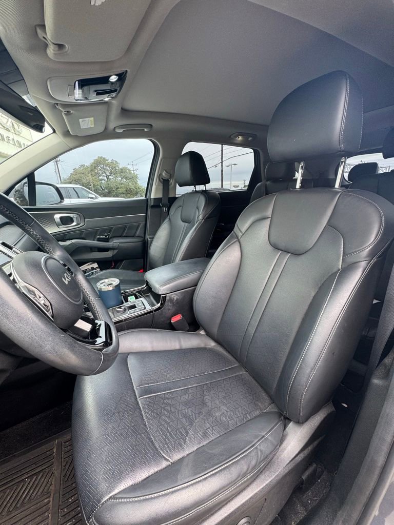 Used 2023 Kia Sorento SX AWD/4WD image 8