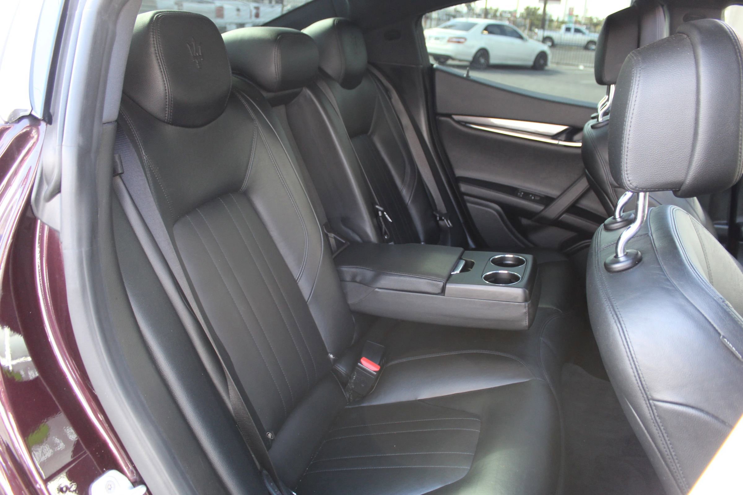Used 2017 Maserati Ghibli RWD image 25
