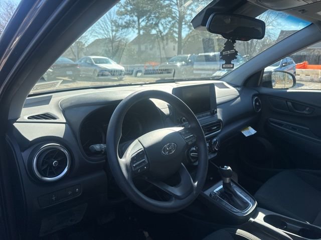 Used 2023 Hyundai Kona SEL w/ Cargo Package image 11