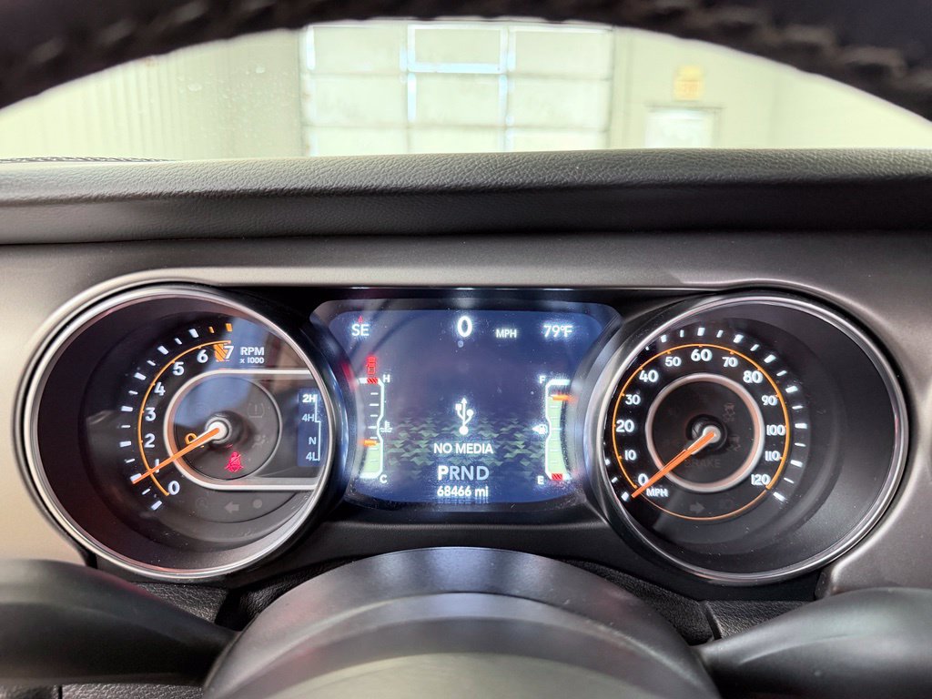 Used 2021 Jeep Gladiator Sport AWD/4WD image 40