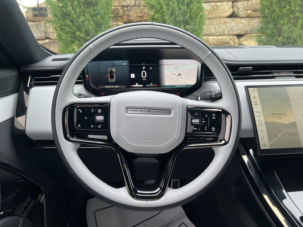 Used 2026 Land Rover Range Rover Sport Dynamic SE AWD/4WD image 22