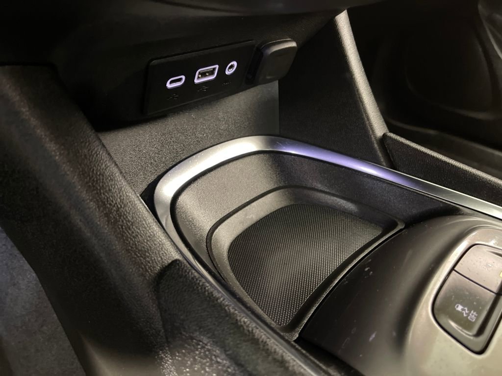 Used 2024 Chevrolet Malibu LT image 29