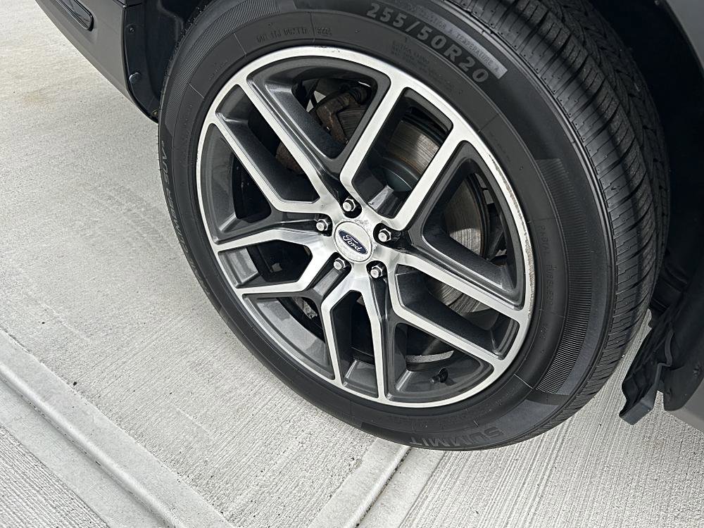 Used 2018 Ford Explorer Sport w/ Equipment Group 401A AWD/4WD image 26