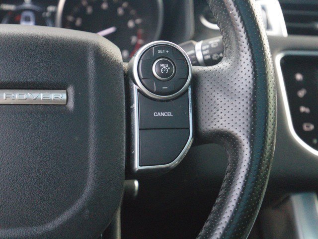 Used 2016 Land Rover Range Rover Sport SE image 21