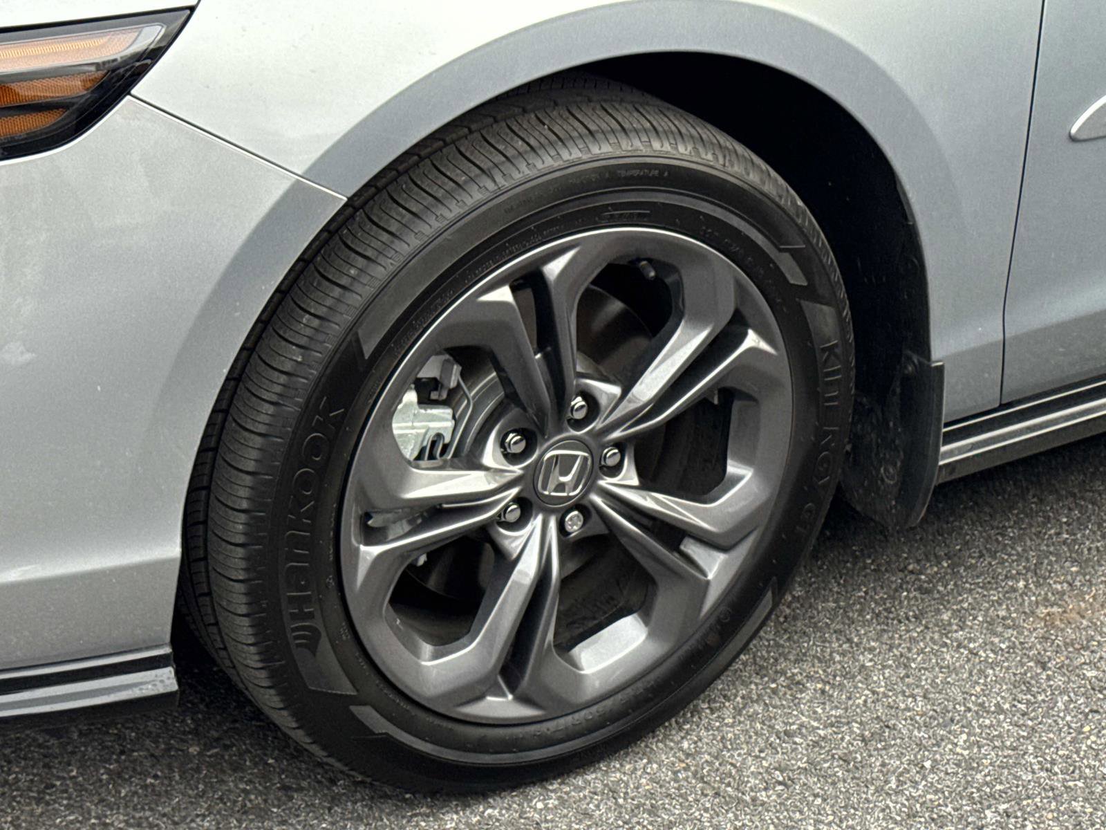 Used 2025 Honda Accord EX-L image 5