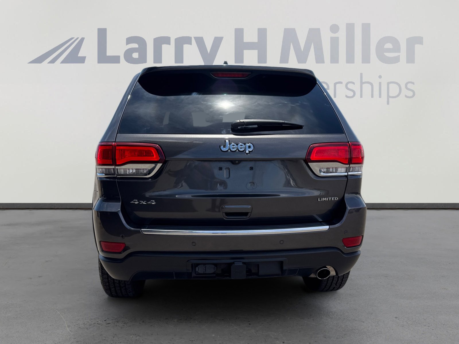Used 2021 Jeep Grand Cherokee Limited w/ Trailer Tow Group IV AWD/4WD image 4