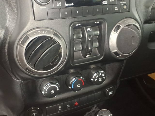 Used 2012 Jeep Wrangler Unlimited Sport AWD/4WD image 20