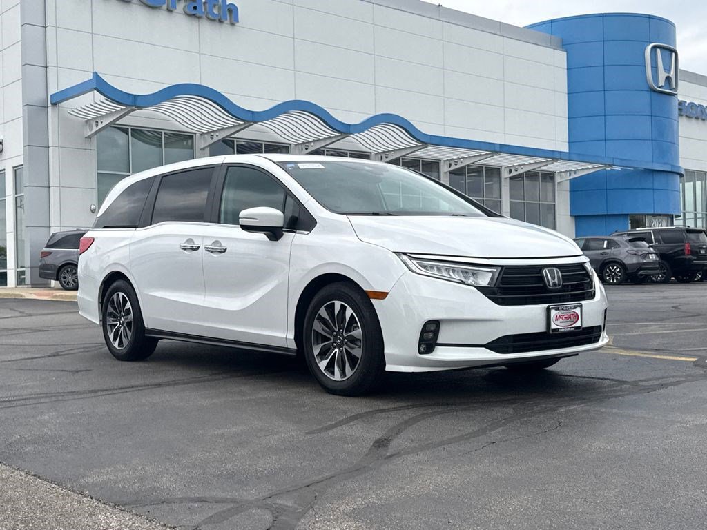 Certified 2023 Honda Odyssey EX-L image 3