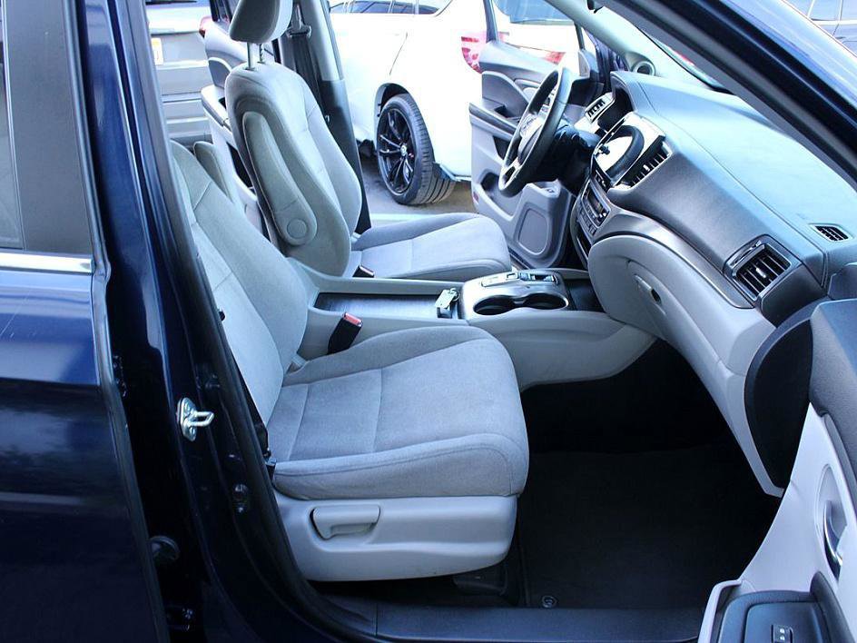 Used 2021 Honda Pilot EX image 31