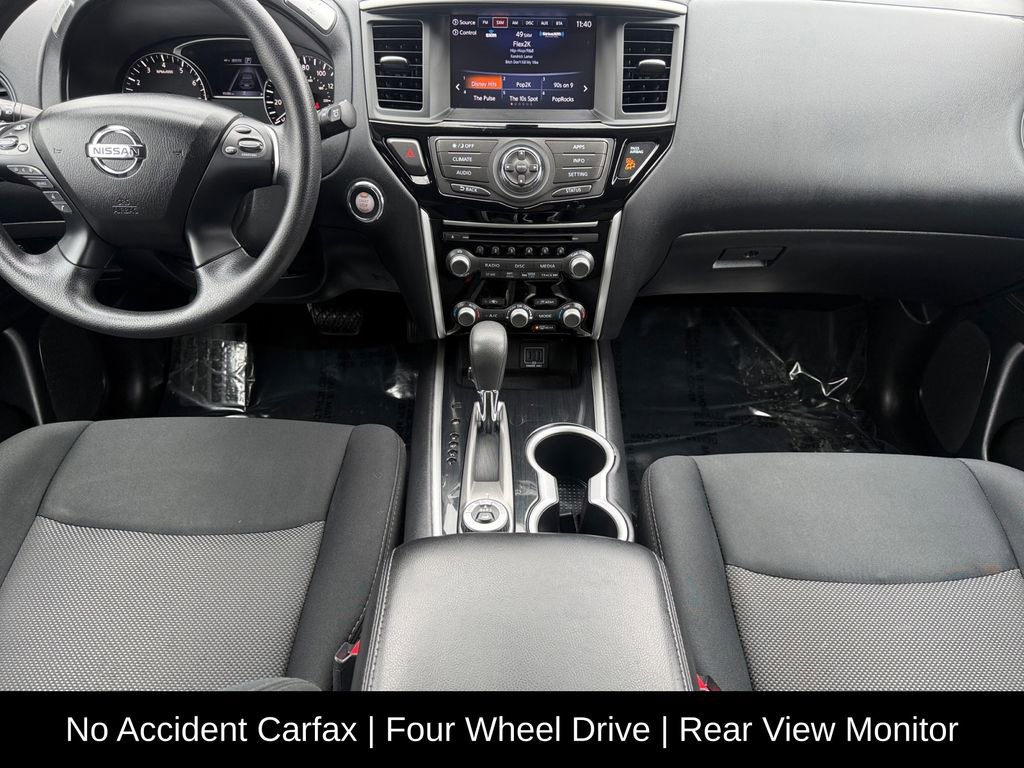 Used 2018 Nissan Pathfinder S image 10