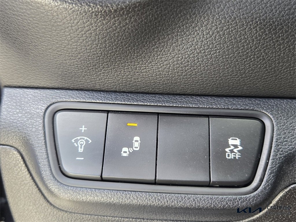 Certified 2022 Kia Forte GT-Line w/ GT-Line Technology Package image 31