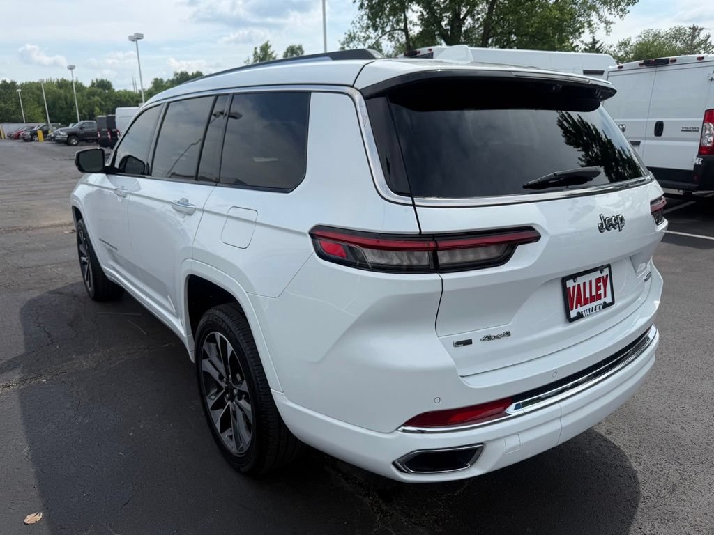 Used 2021 Jeep Grand Cherokee L Overland w/ Advanced Protech Group III AWD/4WD image 7